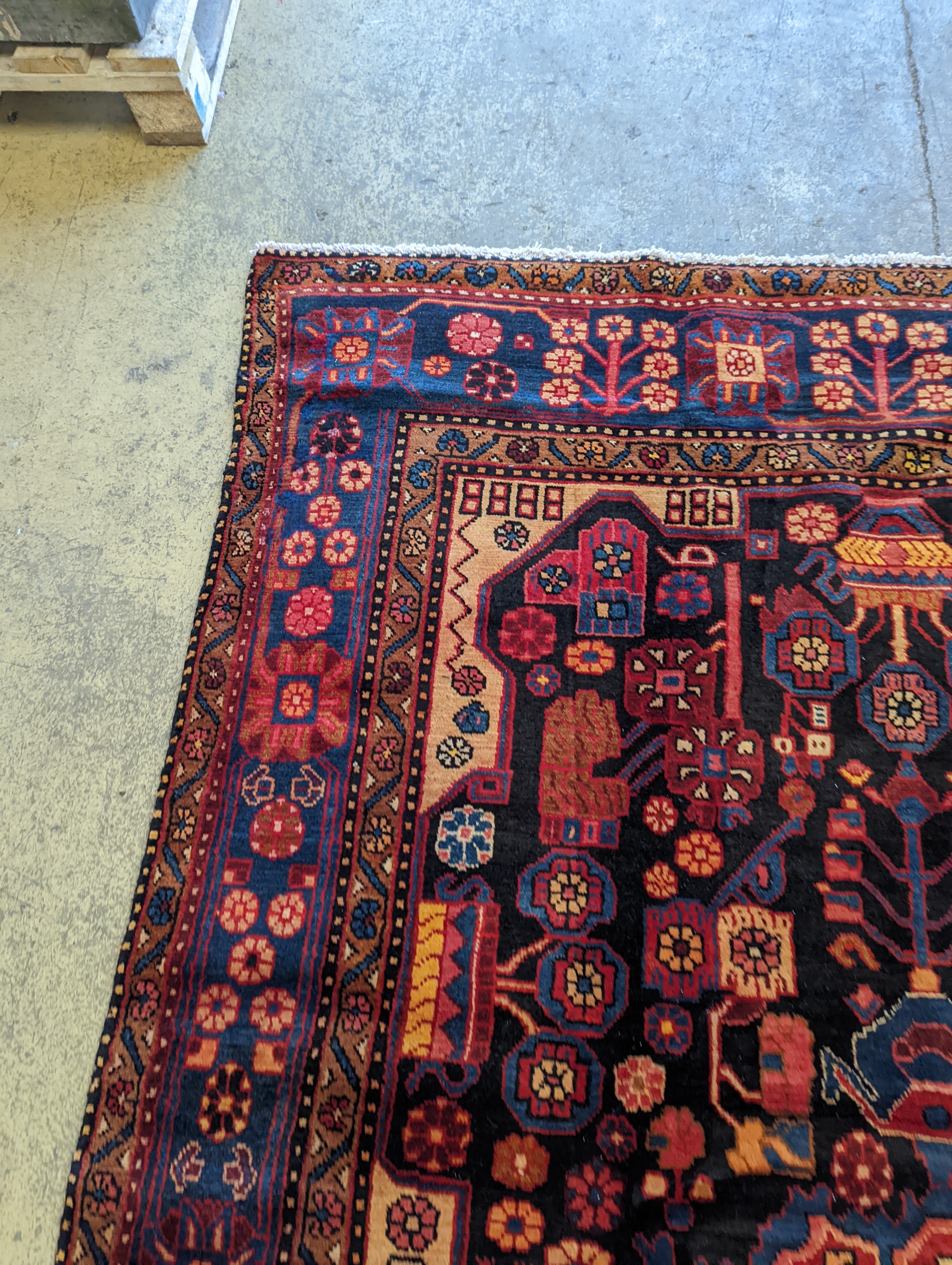 A Nahavand carpet, 290 x 164cm